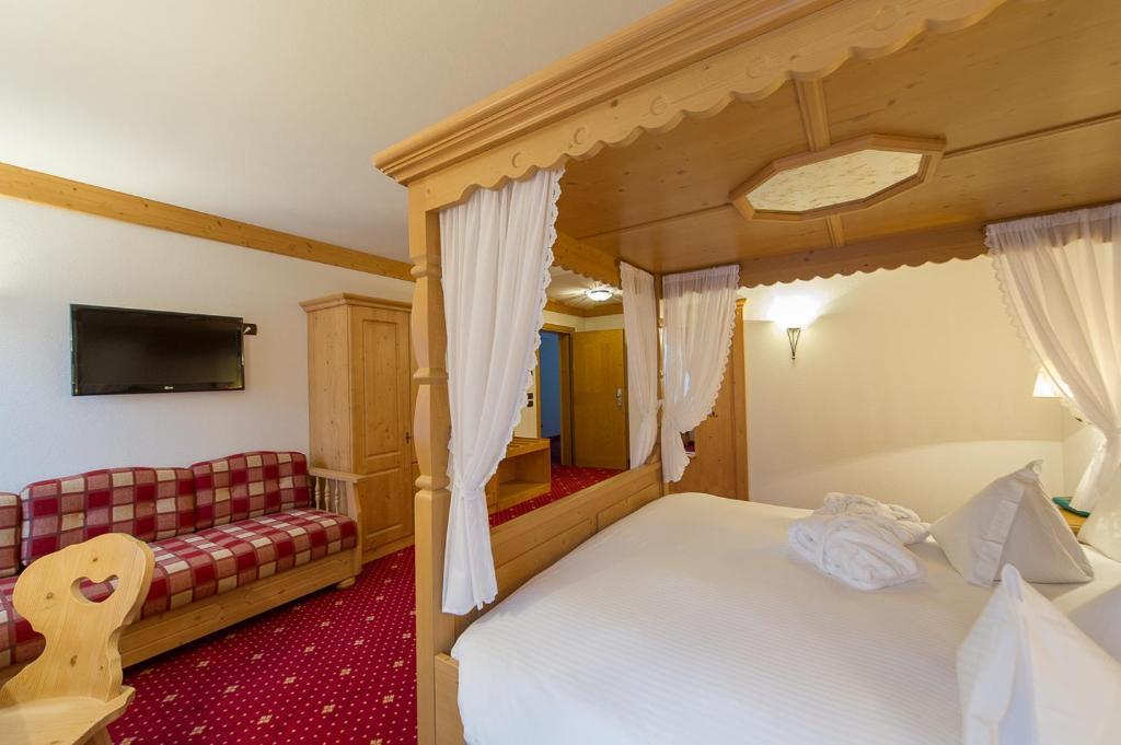 קסטלו די פיימה Hotel Italia חדר תמונה